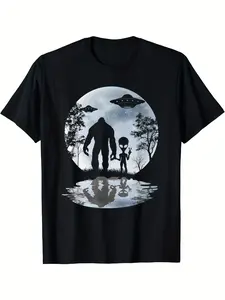 Men'S Vintage Moon Sasquatch UFO Extraterrestrial Print T-Shirt - Soft 100% Cotton, Stretchy & Machine Washable, Round Neck, Short Sleeve - Perfect for All-Season Casual Wear, Gym, Outdoor Activities, Moon Decor