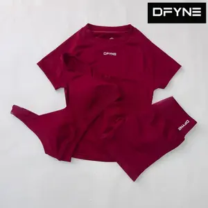 DFYNE Seamless Sports Bra & Booty-Lifting Leggings Set – Sculpting Activewear for Women
