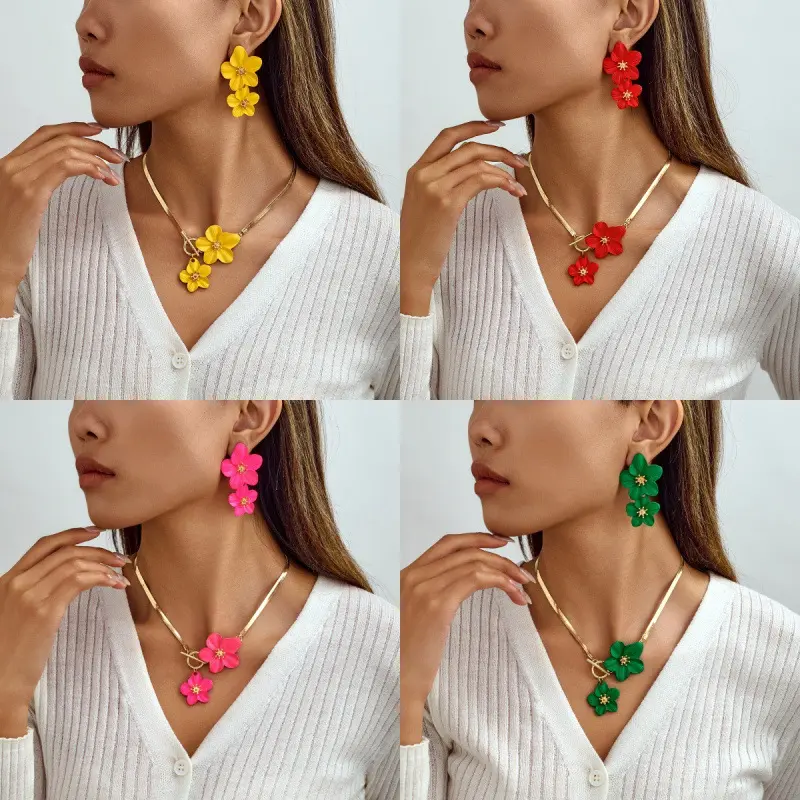 Fashion Jewelry Set for Women, 3-Piece Boho Plumeria Flower Gold Plated Enamel Snake Chain Choker & Drop Earrings, Bridal Wedding Accessory, Necklaces Earrings Set