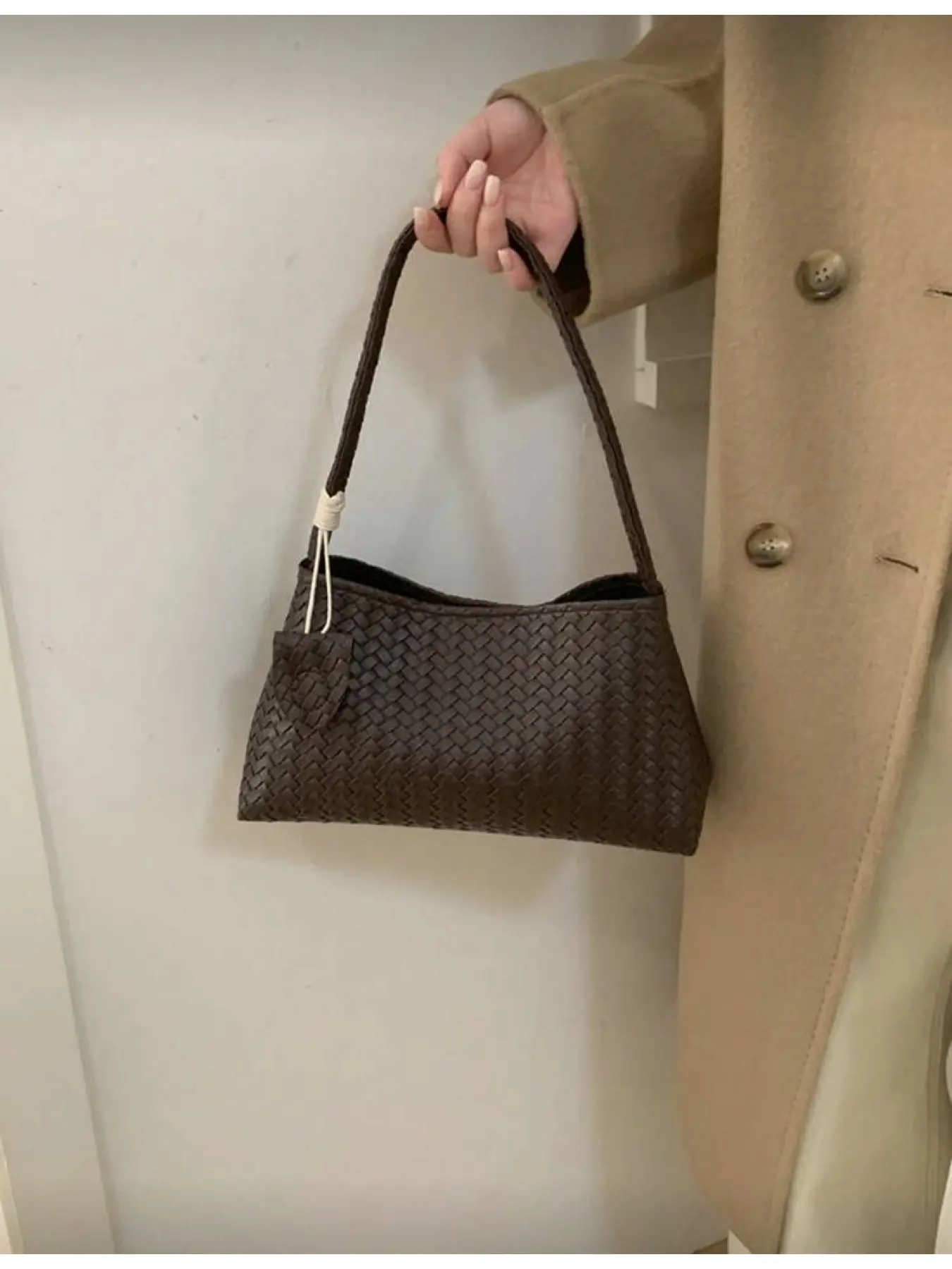 1 New Solid Color Woven Baguette Bag PU Decoration Fashion Women's Daily Use Shopping Dating Casual Everyday Shoulder Bag Woven Handbag Fashionable Shoulder Bag