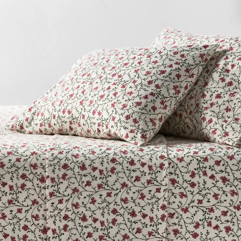 Ultra Soft Flannel Sheet Set Floral - Threshold