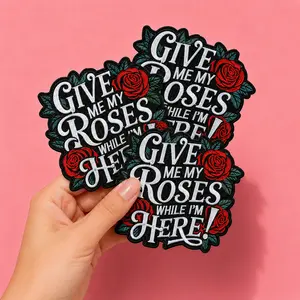 3Pcs Rose Stylish Embroidery Fabric Iron on Patch Set, Floral Embroidery Decorative Applique Accessories, With Backing Adhesive, Sewable DIY Gift for Mothers