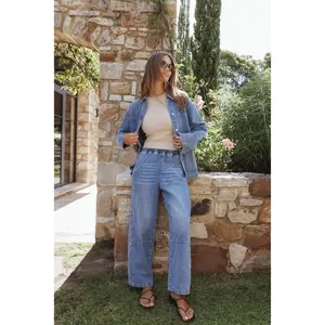 Sophie Cropped Barrel Jean - Medium Wash