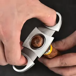 Stainless Steel Cigar Holder, Durable Stainless Material, Ideal for Smoking Accessories & Cigar Lovers, Perfect Gift Idea, Portable