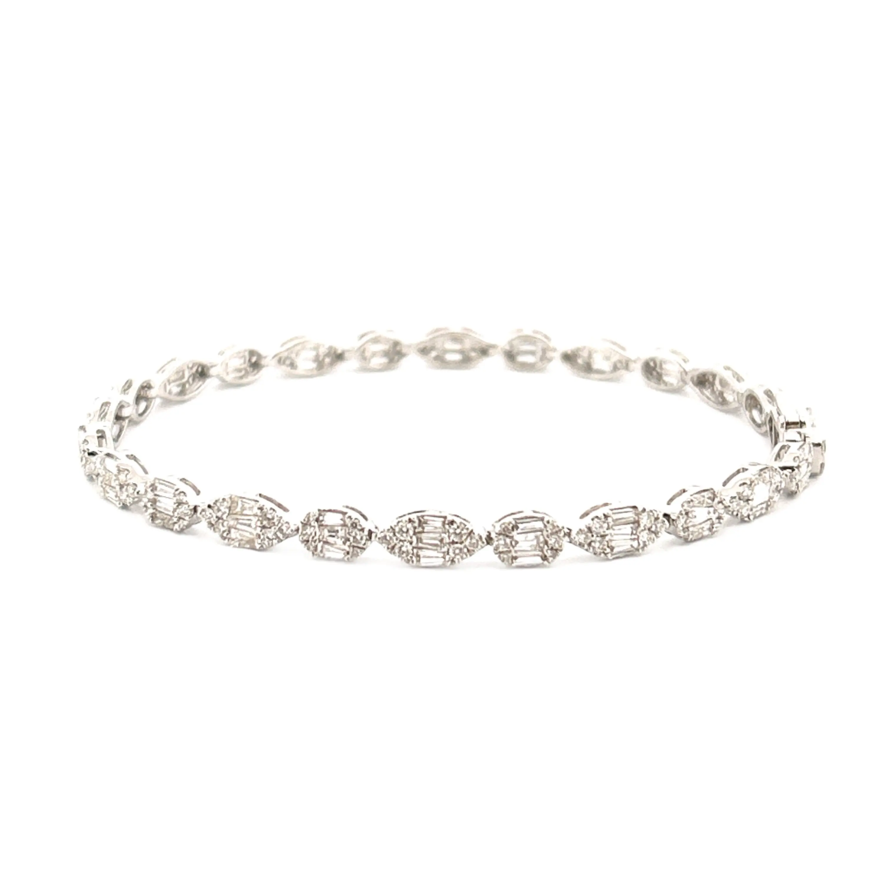 14K Gold Oval and Marquise Shape Diamond Cluster Bracelet
