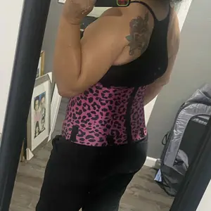 Cinturilla triple wrap puesta por clienta