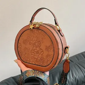 Vintage Floral Pattern Handbag, Floral Embossed Satchel, Fashionable Elegant Embossed Bag, Star Decorated Crossbody Bag for Women 2025, Trendy Luxury Designer Matching Shoulder Everyday Bag for Women, Crossbody Purses