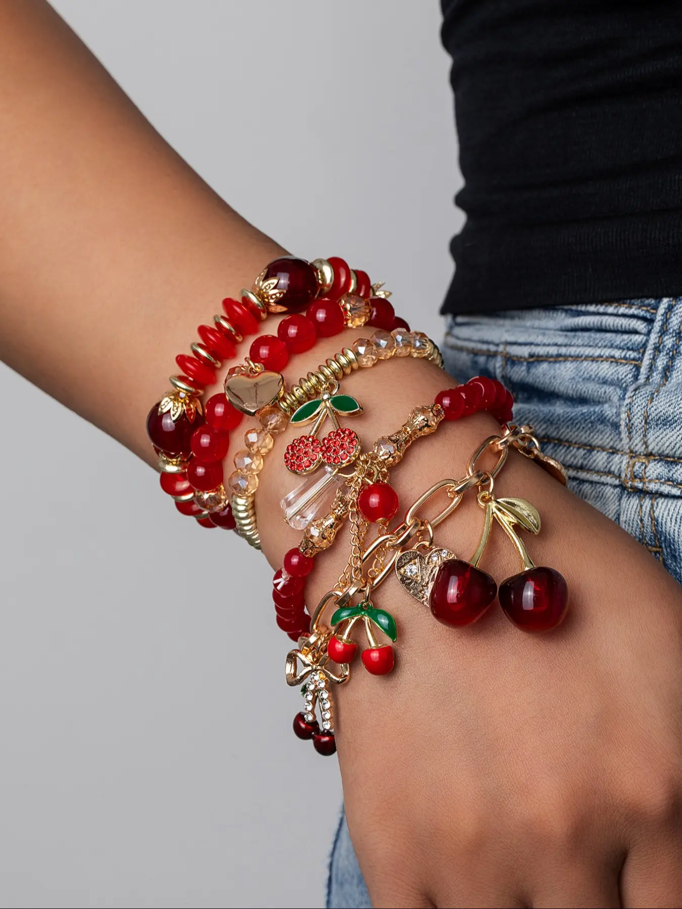 Women's Sweet Cherry Heart Tassel Bracelet Combination Set, Beaded Layered Design, Charm Bracelet, Fashionable Bracelet, Perfect Gift for Birthdays & Holidays, Stackable Bracelets