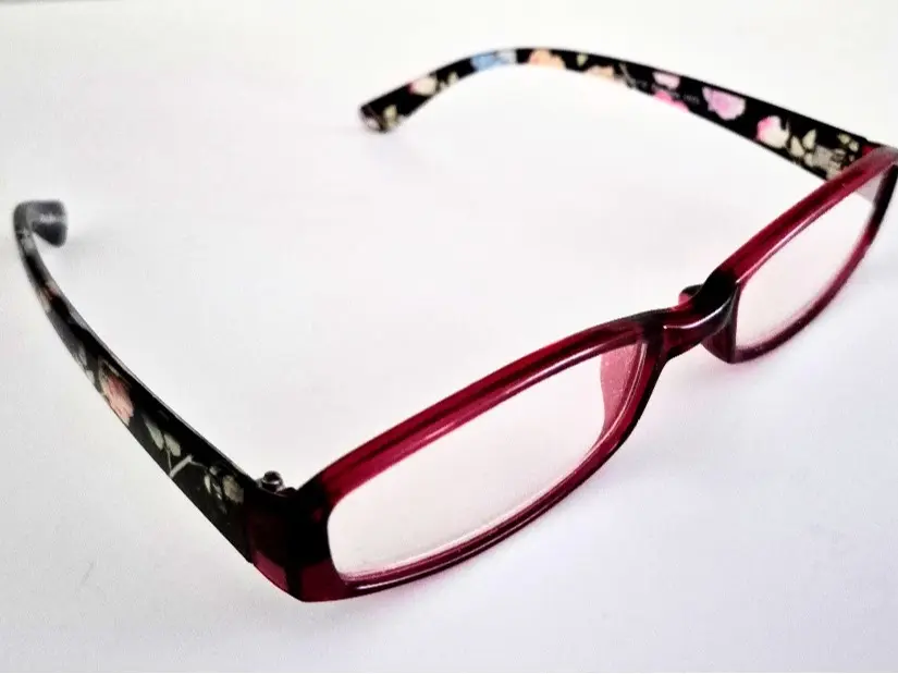 Simply Specs Zenaida Red Women's Floral Simply Specs Zenaida Red Women's Floral Reading Glasses