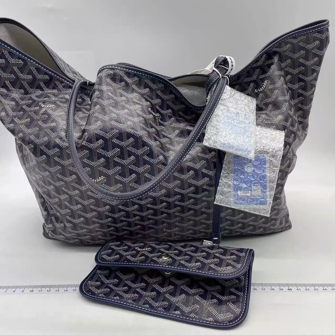 Pre-owned Goyard canvas Tote Bags Top Handle Tote Bag Large Capacity, Includes Mini Bag