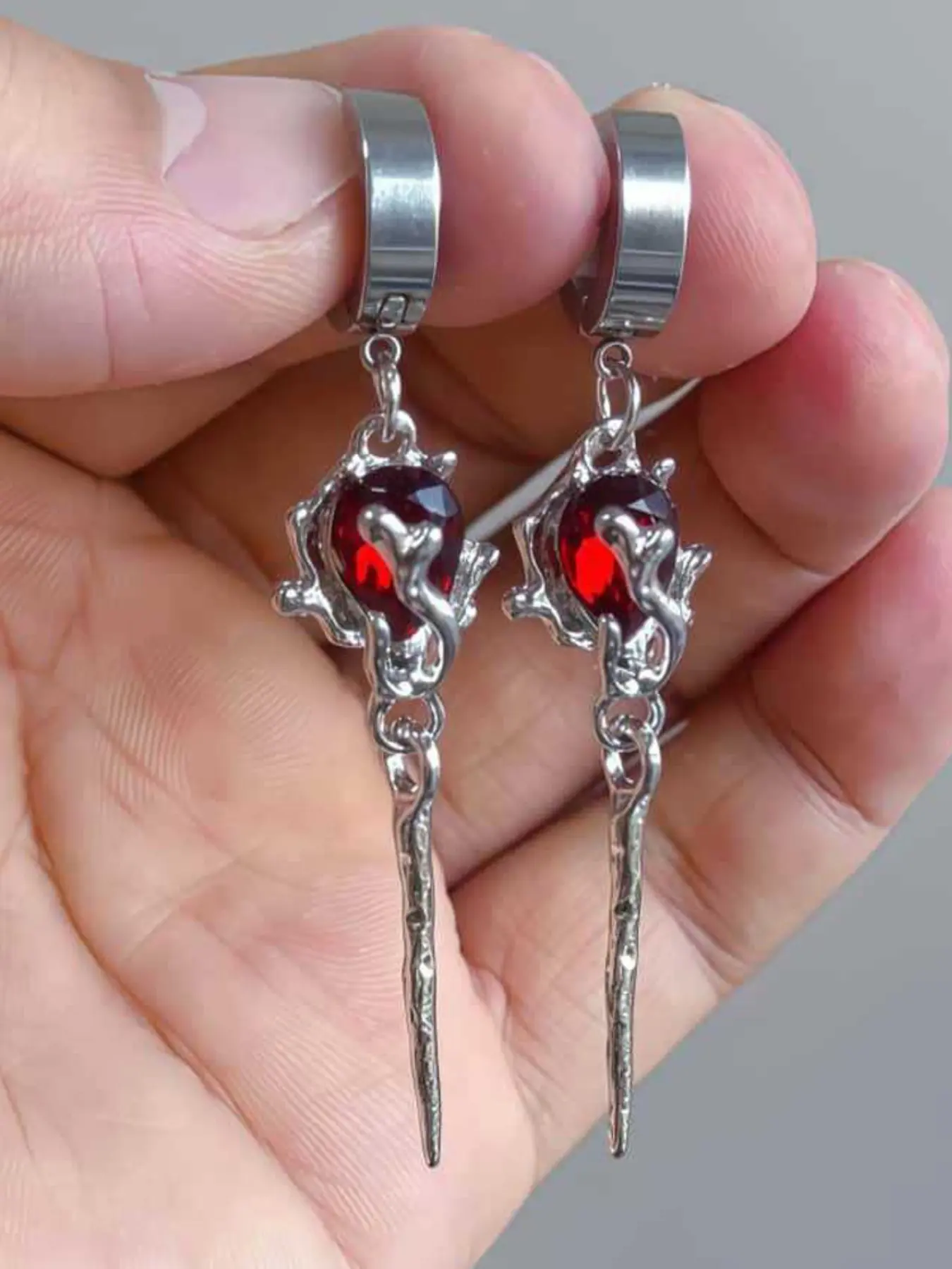 Dark Gothic Blood Stone Earrings, Unisex Punk Jewelry, Y2K Sweet Cool Style, Vampire Theme, Streetwear Accessory, Daily Wear