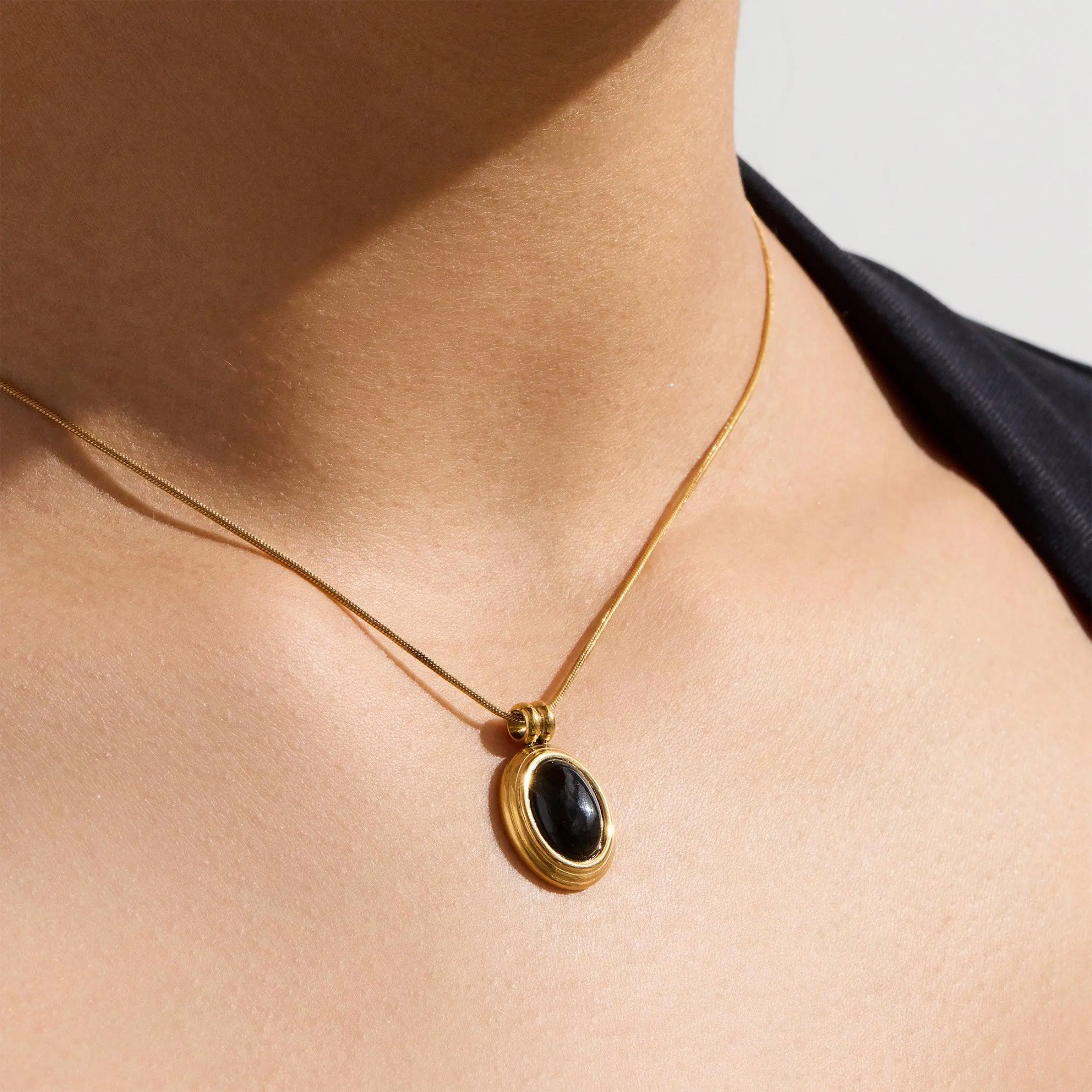 EVRY JEWELS Gold or Silver Plated Women's Hypoallergenic Timeless Necklace