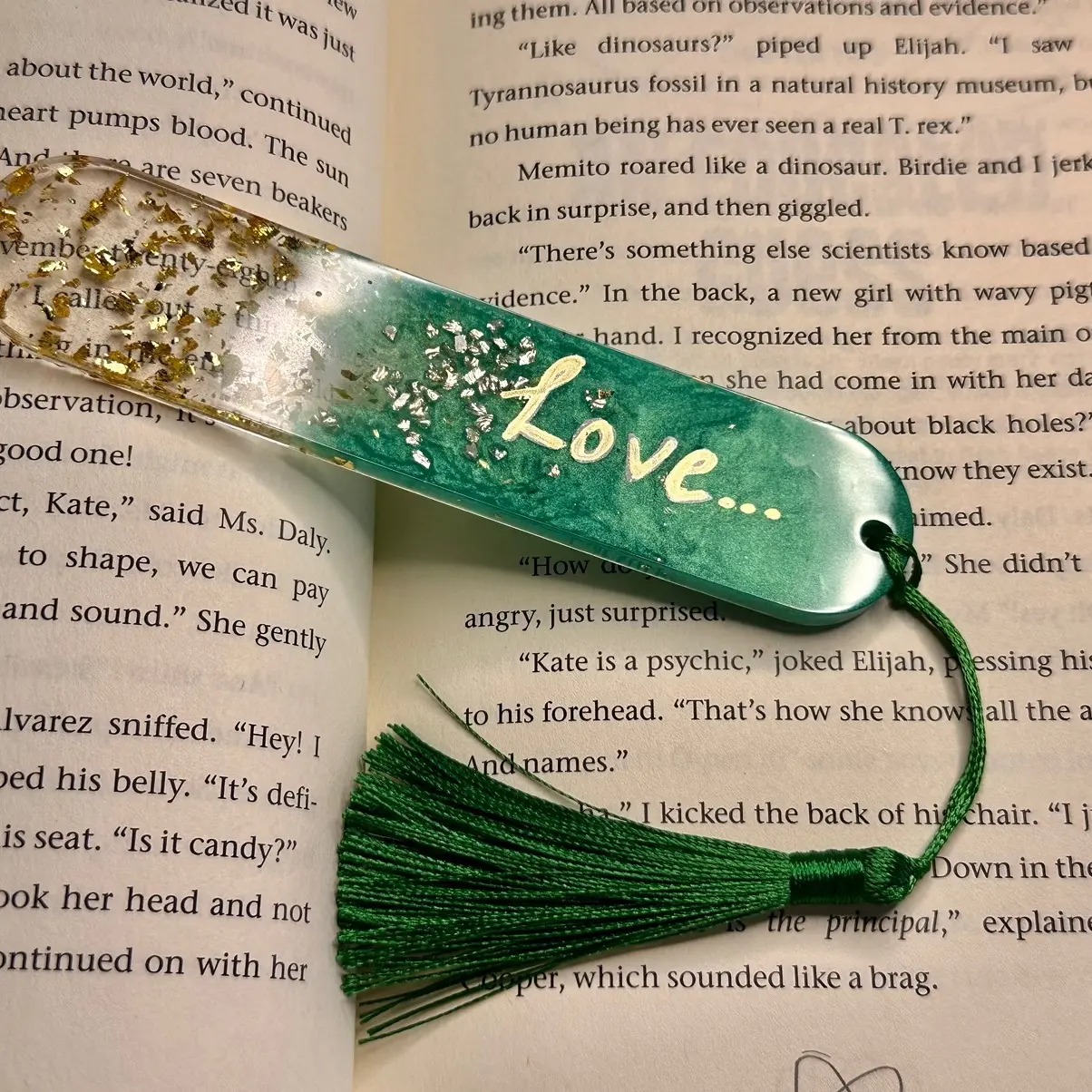 Handmade Resin Bookmarks with Personalized Touch