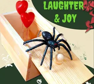 Fun Spider Money Surprise Box,Rubber Spider Prank Box,Handcrafted Spider in a Box PrankWooden Spider Prank Box - Birthday Surprise Toy and GagGift Practical Joke Bromas Kit