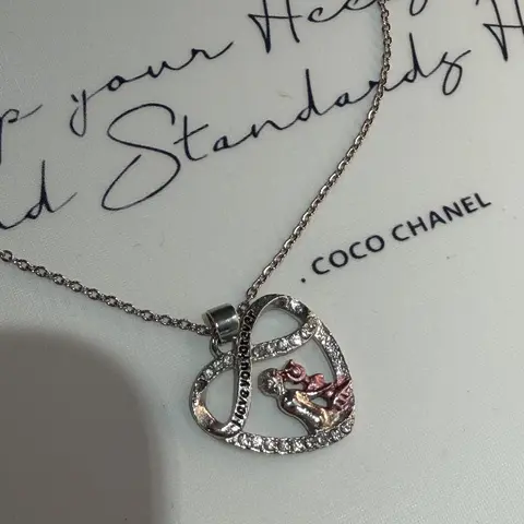 Unisex Exquisite Jewelry Silver-Plated Figure-8 Pendant Necklace with Inlaid Lab-Created Diamonds, Metal Coating, Stainless Steel Chain & Link, Independent PP Bag - Meaningful Birthday Gift for Grandma