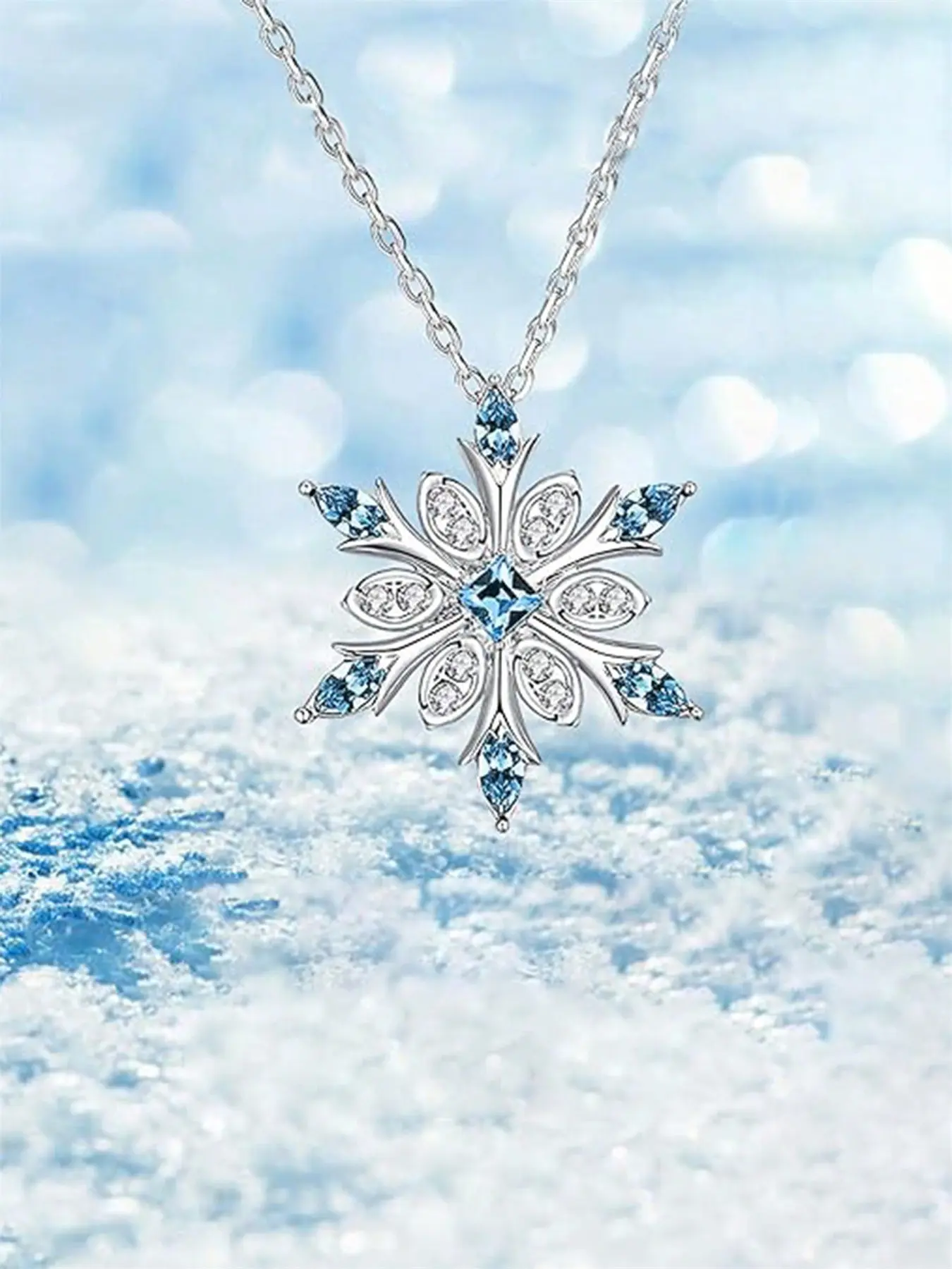 1 Pc Gorgeous Snowflake Cubic Zirconia Necklace Pendant For Women For Christmas Day Gift Wedding Engagement Anniversary Party Jewelry Whimsical Necklace