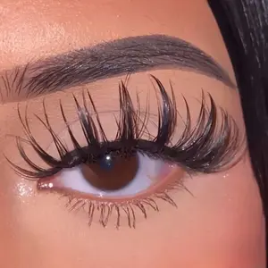 Divinity Strip Lashes - Elegant Eyelashes for Makeup Application, Soft and Flexible Design, Perfect for Everyday Wear