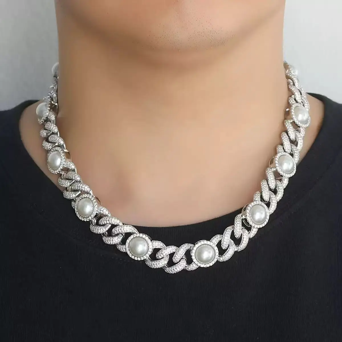 M3-9201 Thick Silver Fully Iced Cuban Link Chain With Halo Pearls, Sparkling Crystal Wrapped Pearl Bling Choker, Unique Elegant Hip Hop Jewelry Gift For Street Fashion Lovers