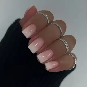 Elevate Your Style, 24pcs Short Square Gradient French Press-On Nails, Nail Tips Kit, Easy to Wear, Perfect for Women's Daily Work Holiday Parties
