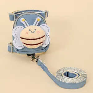 Cute Bee Pet Backpack Leash Set, Adjustable Small Dog Cat Chest Harness, Outdoor Food or Poop Bag Backpack, Model Xinghao