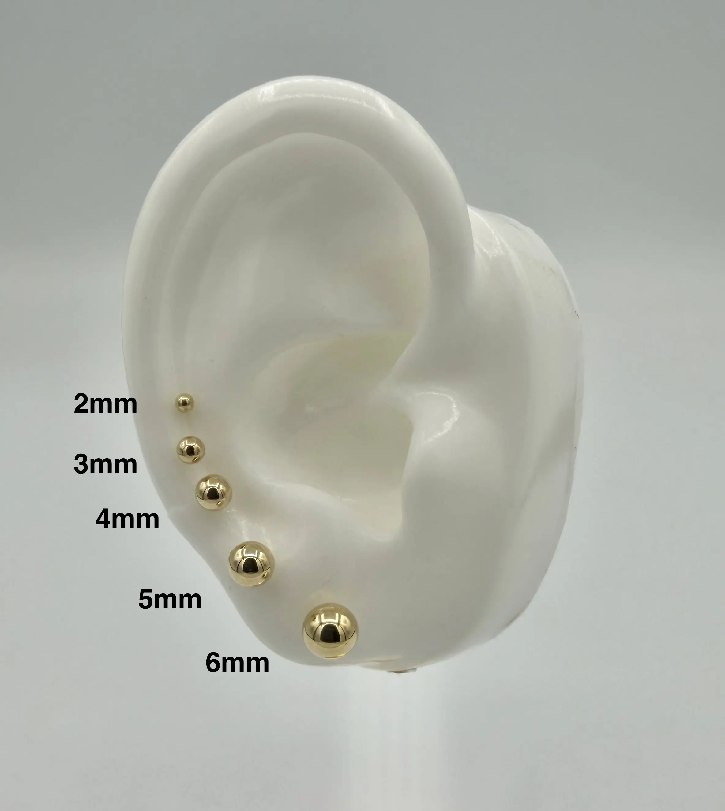 14k Gold Round stud Earrings