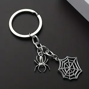 1pc Spider Web Spider Alloy Keychain Punk Classic Style Car Bag Pendant