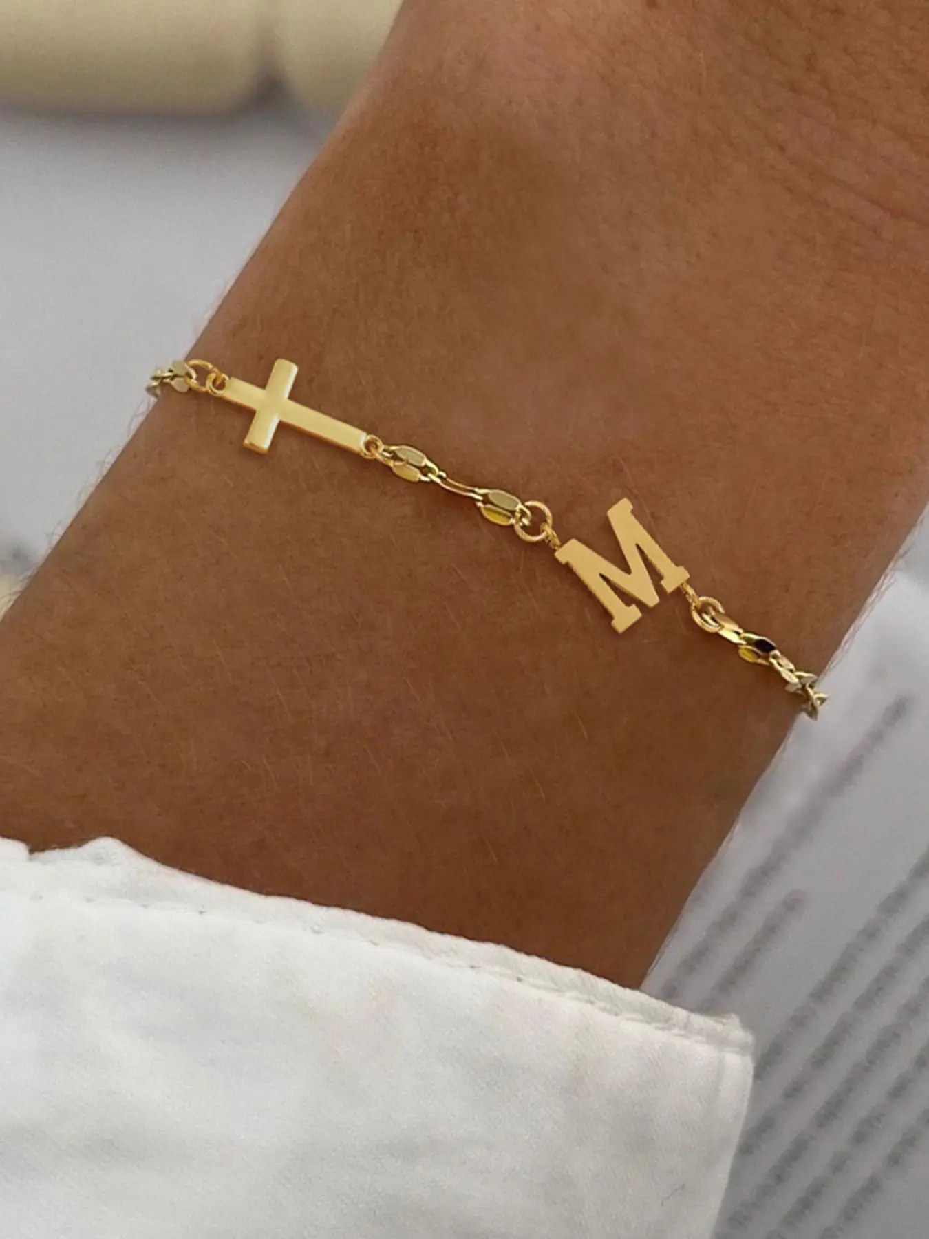 Initials Cross Bracelet, Stainless Steel Lip Chain Bracelet for Women, Letter Link Bracelet, Elegant Fashion Accessories for Daily Wear, Fashion Bracelets