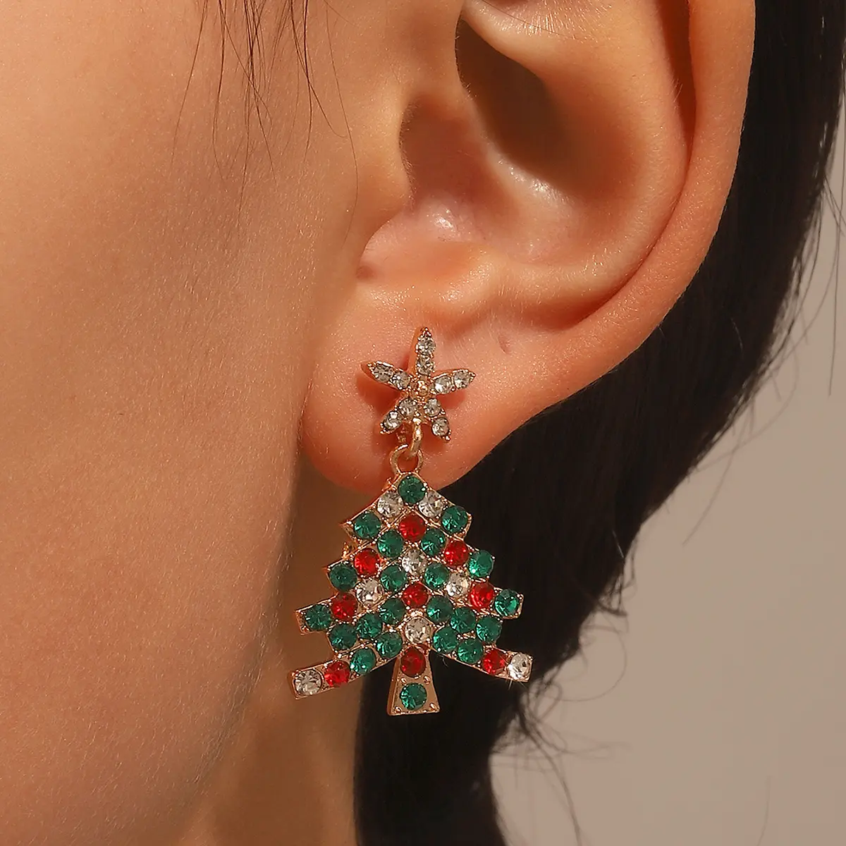 Fashion Christmas tree earrings, women's high-end Christmas earrings, accessories suitable for Christmas