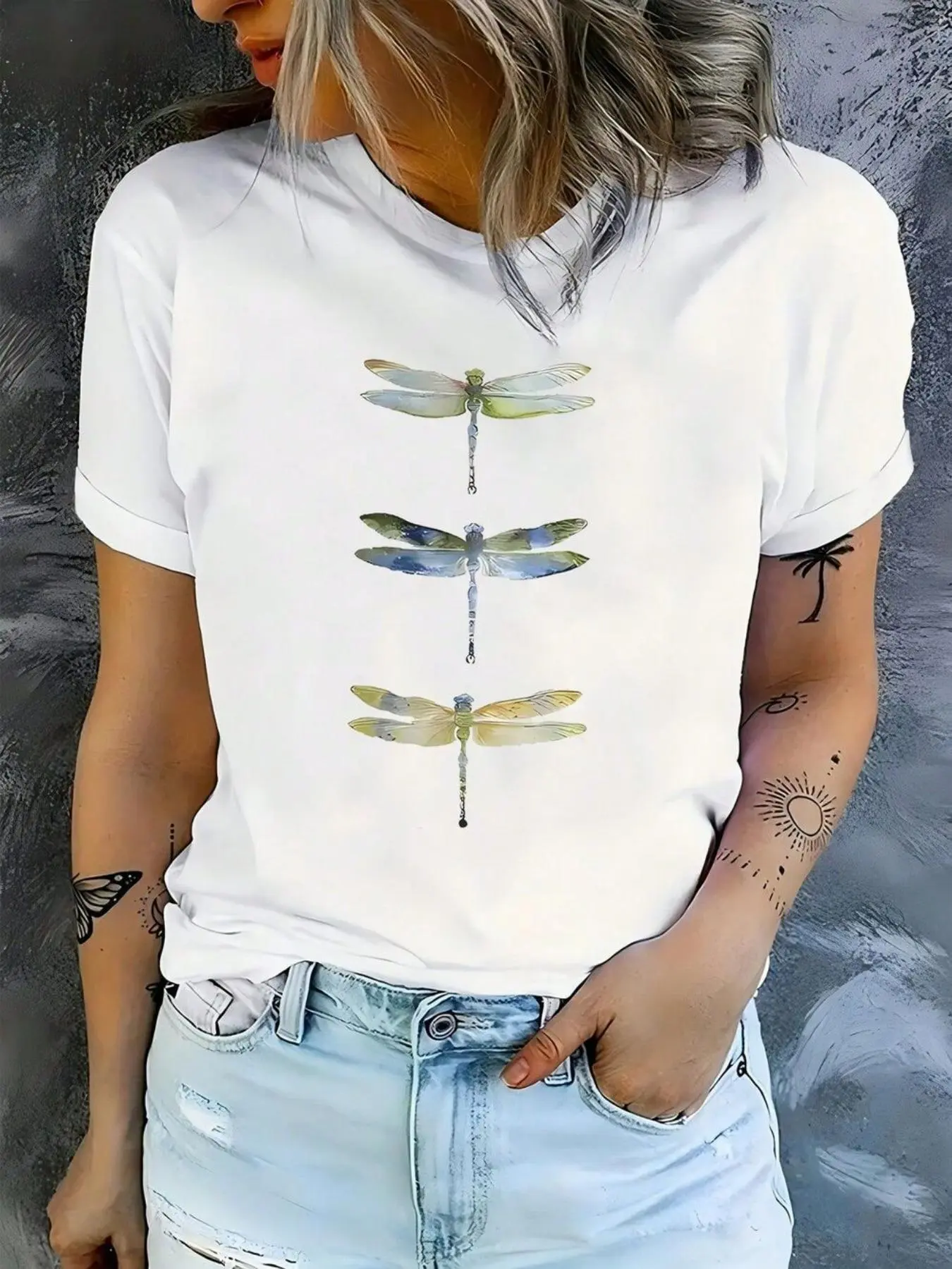 Women's Dragonfly Print Round Neck Tee, Casual Printed Short Sleeve Crew Neck T-shirt for Daily Wear, Casual Everyday Wear, Ladies Clothes for All Seasons, Tops, Womenswear