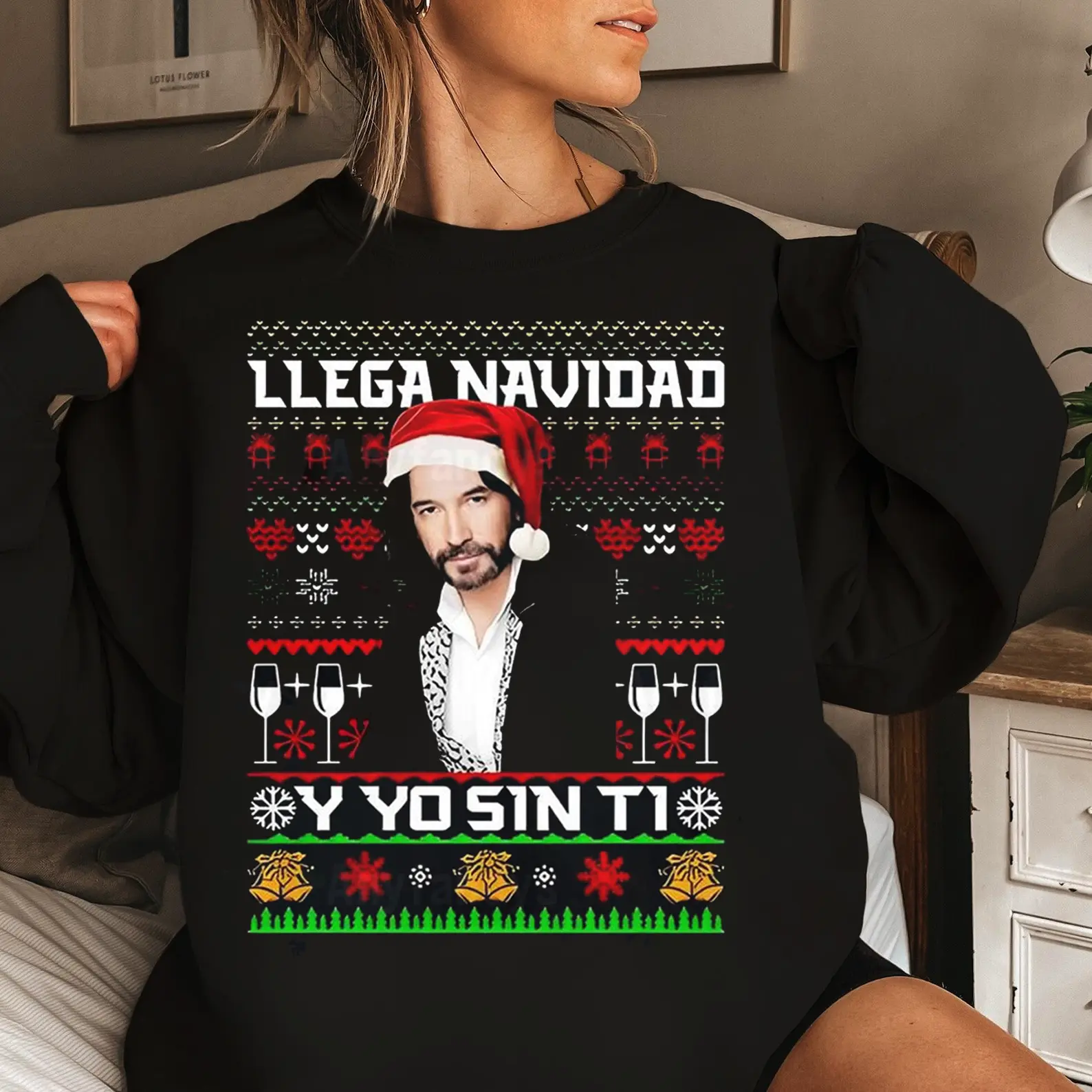 LLega Navidad y yo sin ti Sweatshirt, El Buki sweatshirt, Los Bukis Sweater Ugly Christmas sweater, Regalo para Mama, funny mexican gift