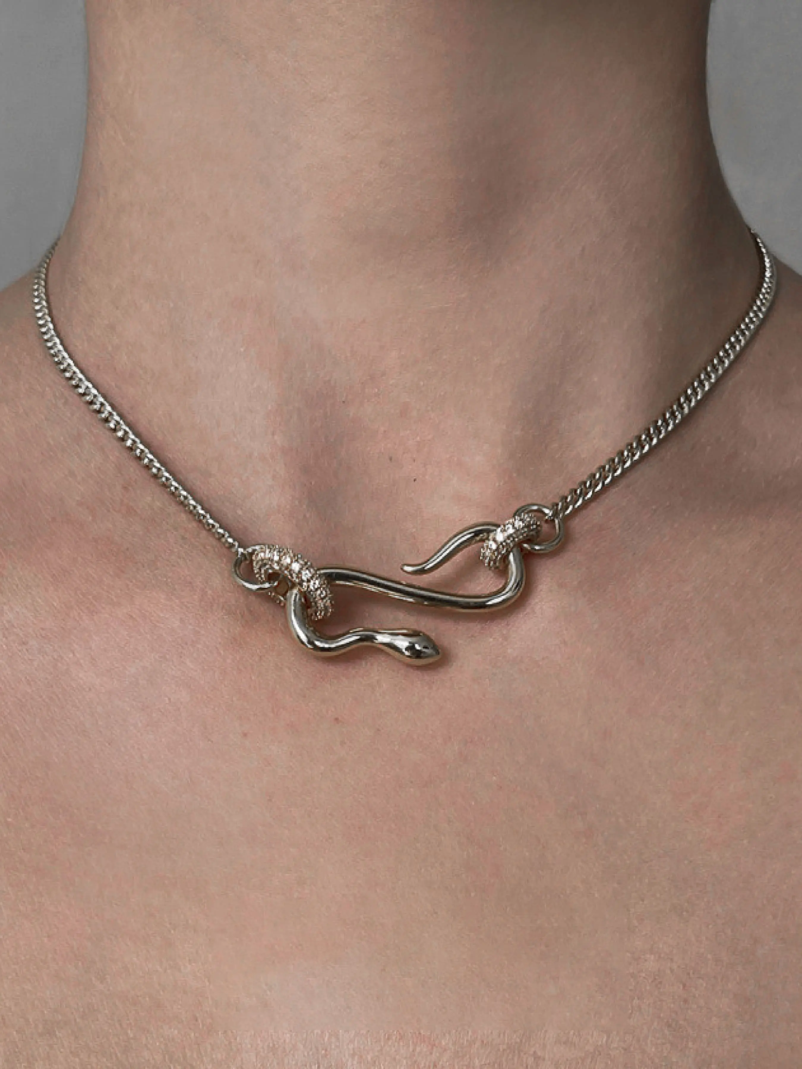 Stainless Steel Snake Cuban Chain Necklace, Unisex Collarbone Chain, Fashion Accessory for Special Occasions, Perfect Gift, Fashion Modern Accessories