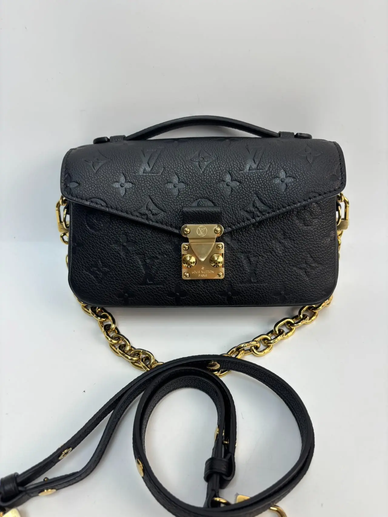 Pre-owned Louis Vuitton leather Messenger Bags east west Pochette Metis Messenger Bag【Senza 1】