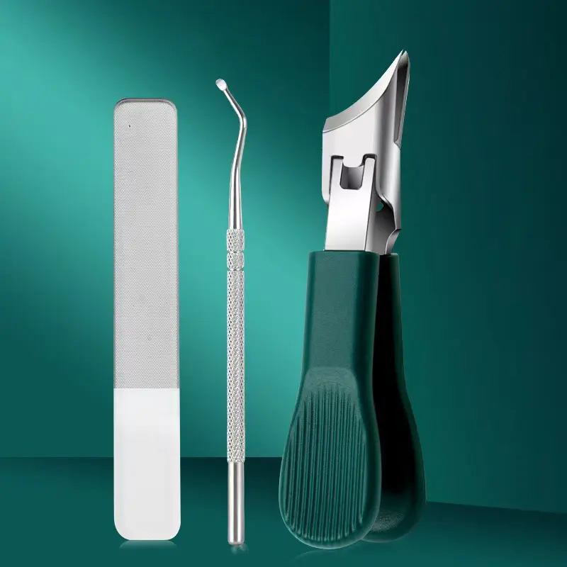 A pedicure essential for home or travel! 3-Piece Green Eagle Beak Nail Clipper Set: cuts thick nails, lifts ingrown nails, files nails. Stainless steel—durable and practical!