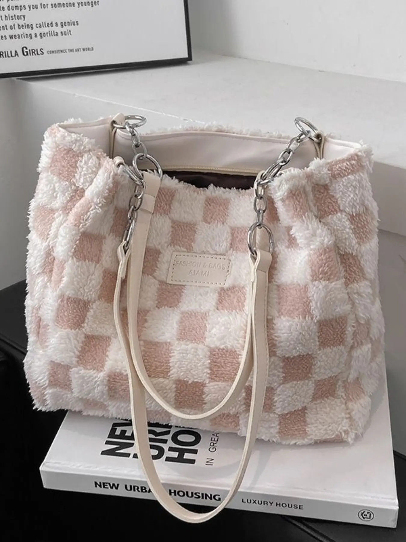 Women's Large Capacity Casual Commuter Tote Bag, Fashion Plaid Pattern Handbag, New Fall Winter Faux Fur Handbag, Fashionable Patterned Bag, Daily Fashion Choice, Checkered Pattern Bag, Casual Everyday Bag