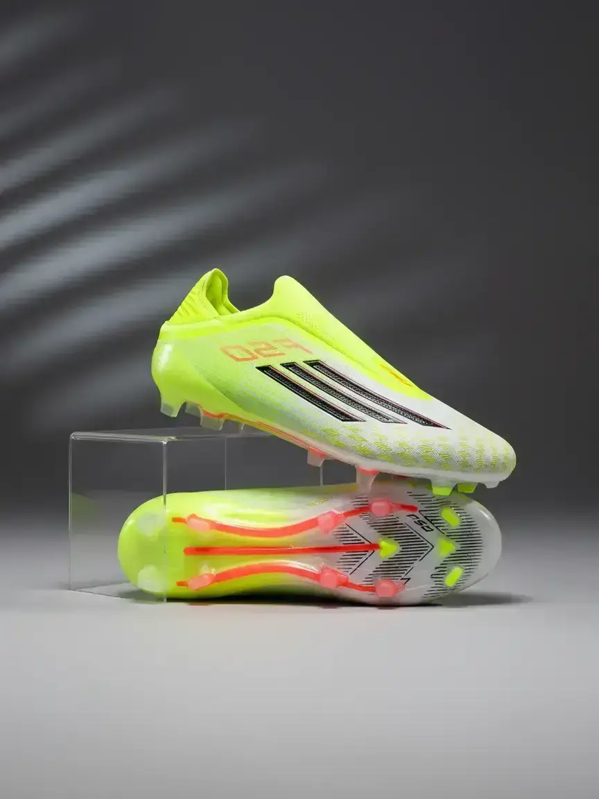 Men's Premium Seamless Soccer Cleats - Non-Slip, Durable Outdoor Lawn Football Boots with Super Grip & Ankle Support, High-end, Fashion, Soccer Shoes, Speed Cleats, Football Field Boots, Sports Football Shoes, TF Soccer Shoes