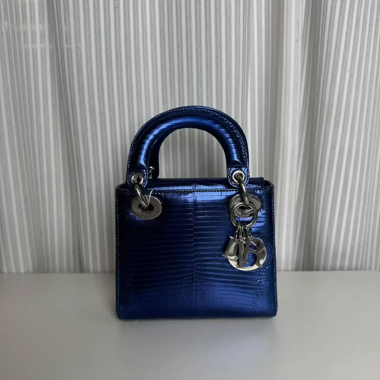 Pre-owned Dior Patent leather Crossbody Bags bag