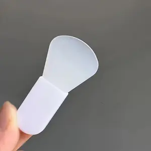 Mini Silicone Face Mask Brushes, Fan-Shaped — 4 per Pack Short Handle Facial Mask Brush Silicone Mud Film Special Beauty Salon Smear Type Beauty Brush Cleaning Brush Portable Face