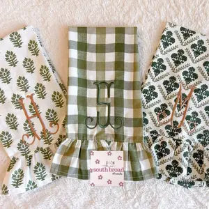 Set of 3 Green Pattern Decorative Towels