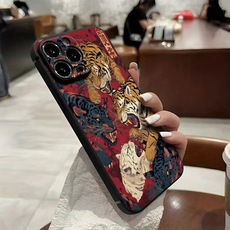 Ferocious Roaring Tiger Pattern TPU Smartphone Case - Cellphone Cover, Shockproof TPU Shell, Dynamic Background, American Retro Casual Preppy Street Style Handheld Device Accessory for iPhone 16/15/14/13/12/11 Pro, Google Pixel 10 Pro XL, Family Gift