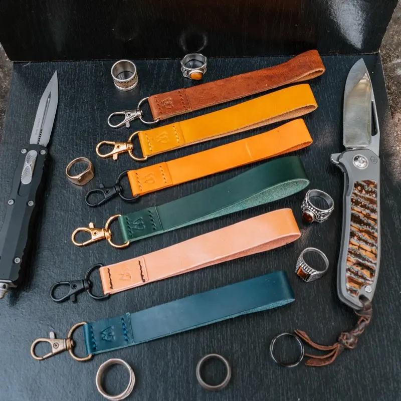 Hand Crafted Italian Leather Keychains - Assorted Colors & Designs for Everyday Use