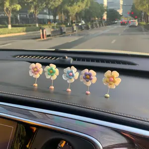 Cute Daisy Flower Shaped Car Decoration, Creative Car Interior Ornament, Car Center Console Decorations
