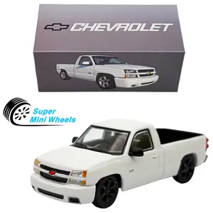 PARA64 2006 Chevrolet Silverado Single Cab Summit White - 1:64