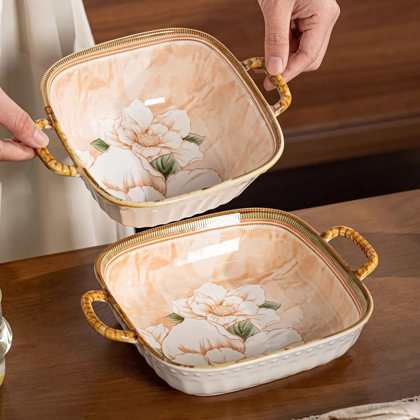 4 pieces of 9-inch double ear square plates, Square tableware, camellia pattern, khaki color, suitable for grilled chicken, spaghetti, steak, theme restaurants, Thanksgiving parties, microwave safe, Dishwasher safe tableware