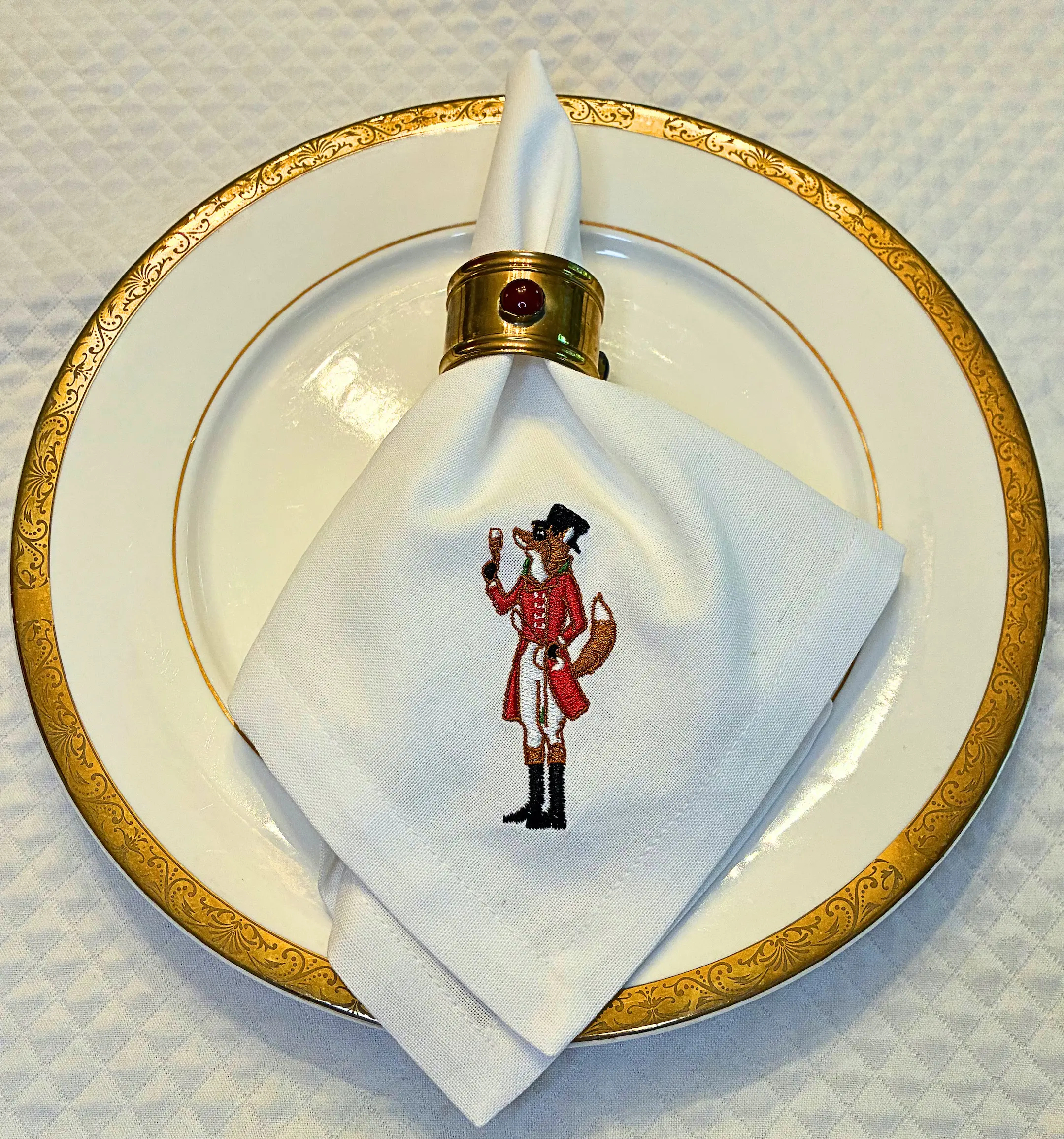 Fancy Fox Embroidered Linen and Cotton Dinner Napkin