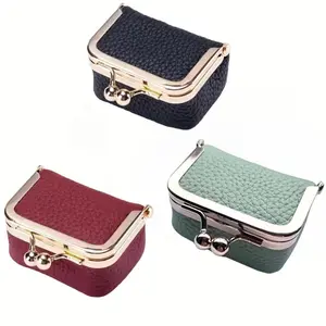 Genuine Leather Mini Jewelry Box, Portable Vintage-Inspired Genuine Leather Coin Purse Jewelry Case with Kiss Lock, Mini Travel Ring Box for Women for Earring/Ring/Necklace/Bracelet(Black)