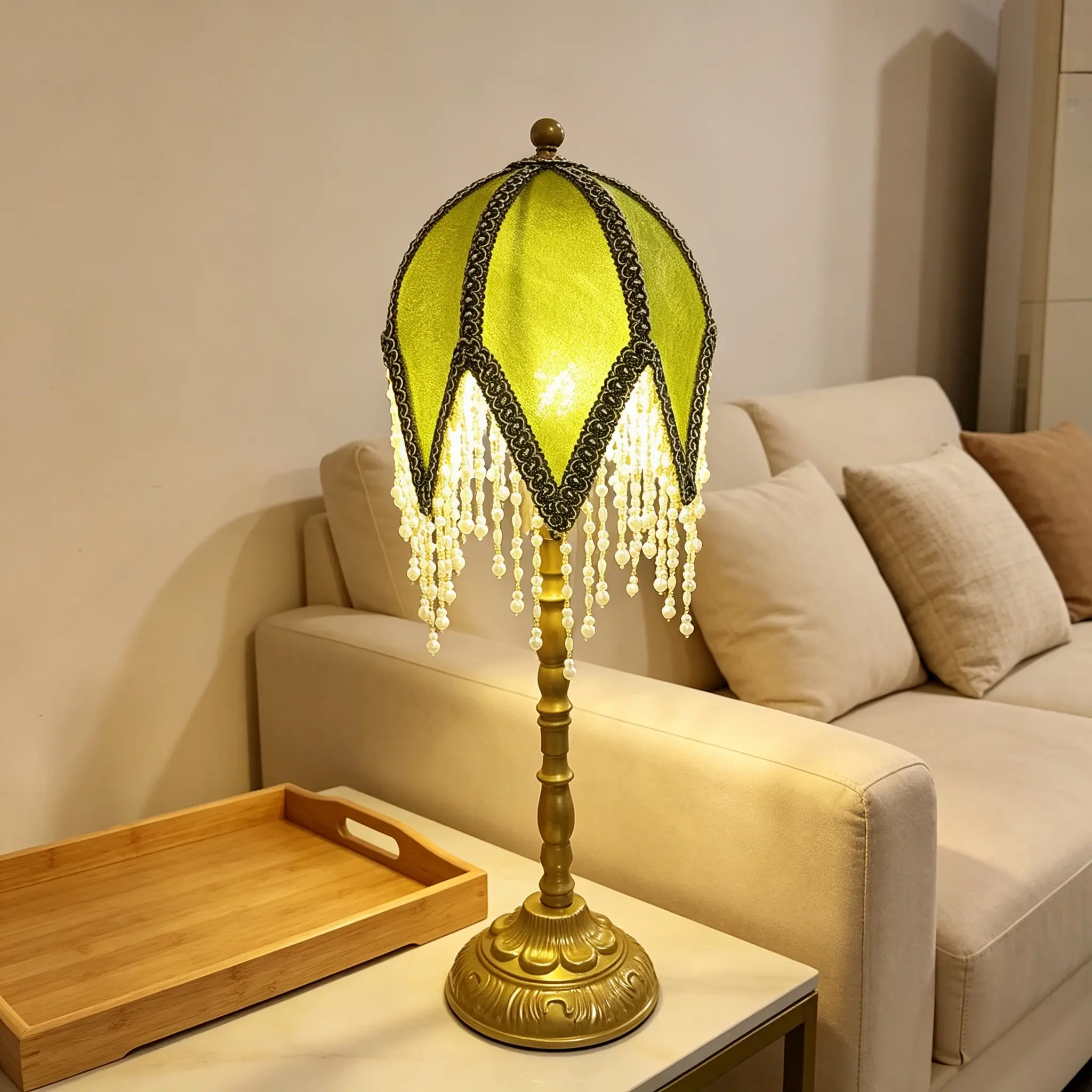 Vintage Tasselled Table Lamp with Beaded Shade, 3 Color Temperatures, Green and Gold, Victorian Style-C Artistic Table Lamps Elegant Lighting