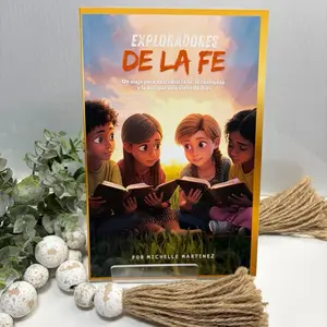 Exploradores de la Fe - una guía de estudio bíblico diseñada especialmente para jovencitos entre 9 y 14 años - SPANISH EDITION