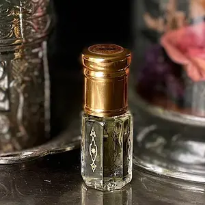 Chocolate concentrated arab perfume oil/attar