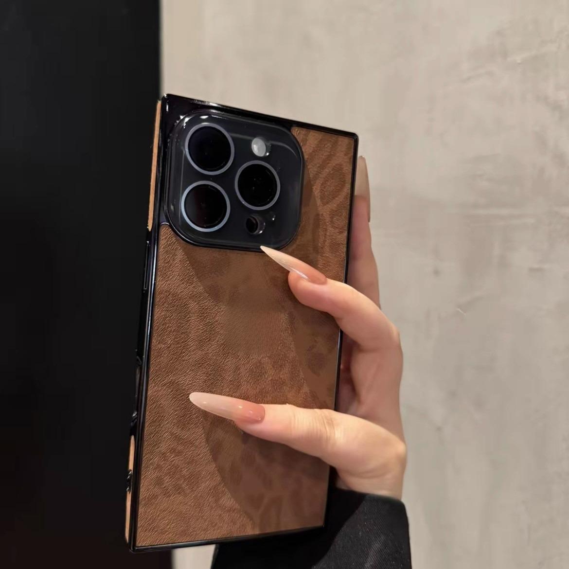 Luxury Rhinestone Square Edge Phone Case, Bling Diamond Full Camera Protection Shockproof Cover with Heart Design for IP 17 Pro max, 16plus, 15, 14, 13 junk