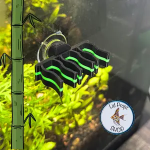 Bamboo Holder for Aquariums – Secure Clip-On Design to Keep Bamboo Above Water for Nitrate Reduction and Healthy Growth